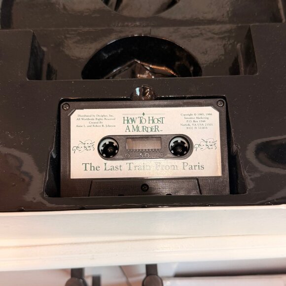 Vintage How To Host A Murder Dinner Mystery Game Last Train From Paris 1986 - Picture 13 of 16